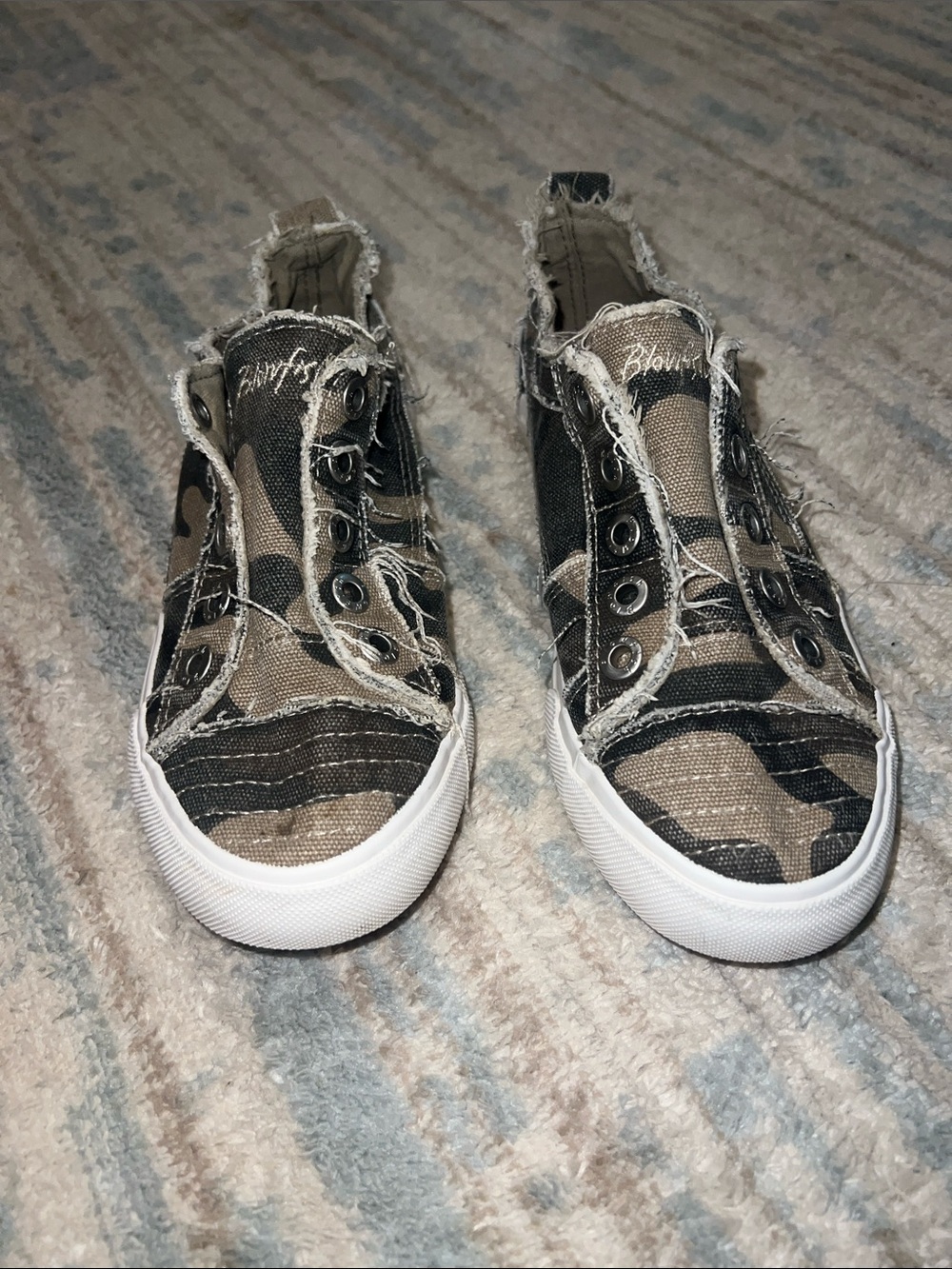 Blowfish Camouflage Slip-On Sneakers - Black & Tan
